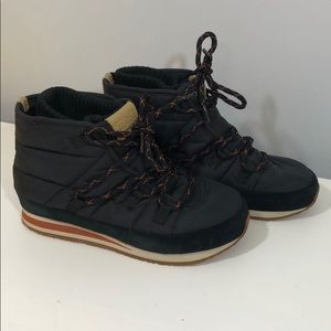 Teva Ember Lace Moccasin boot